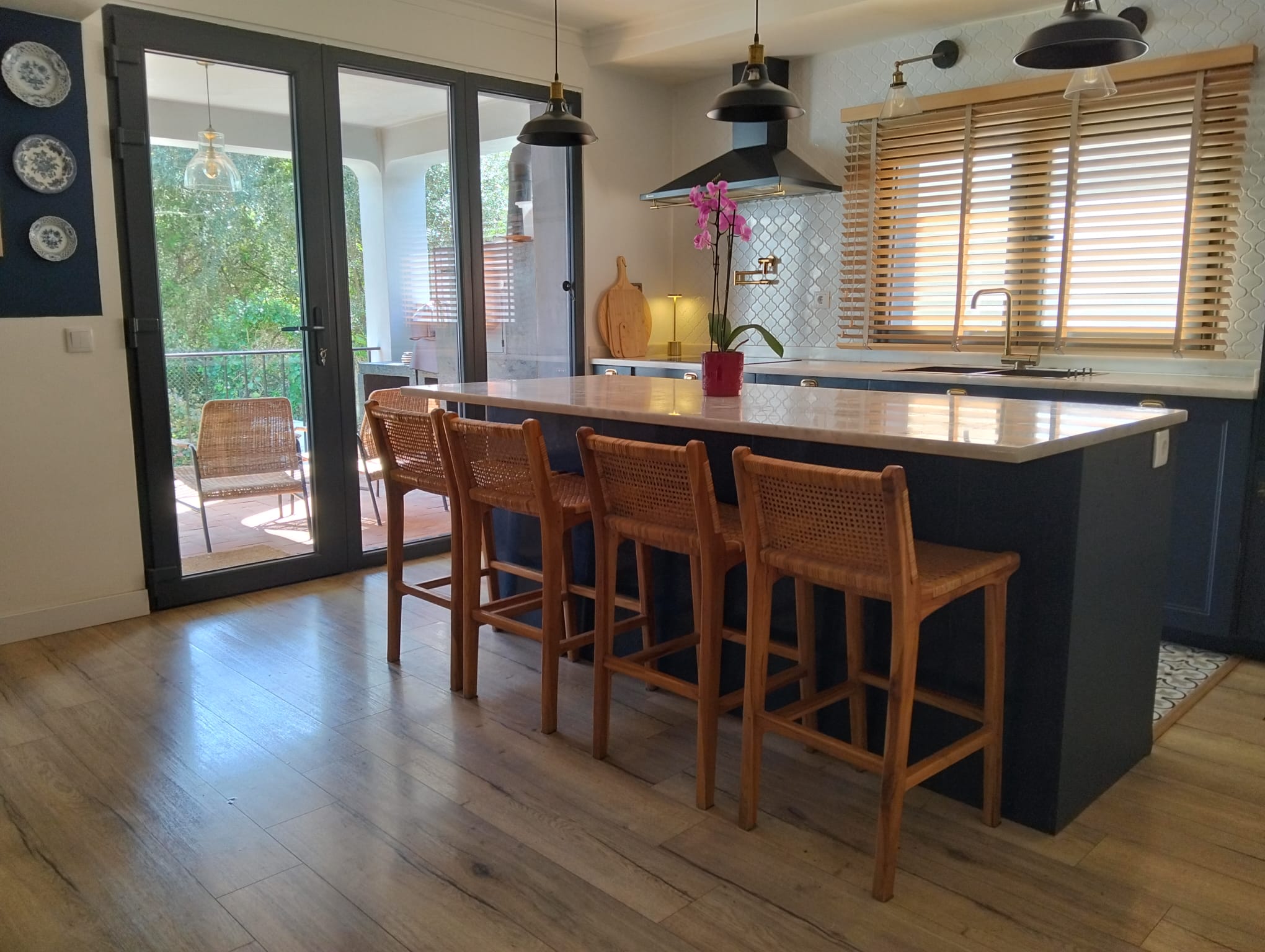 Private Villa in Sintra for Groups & Families — Entire Estate